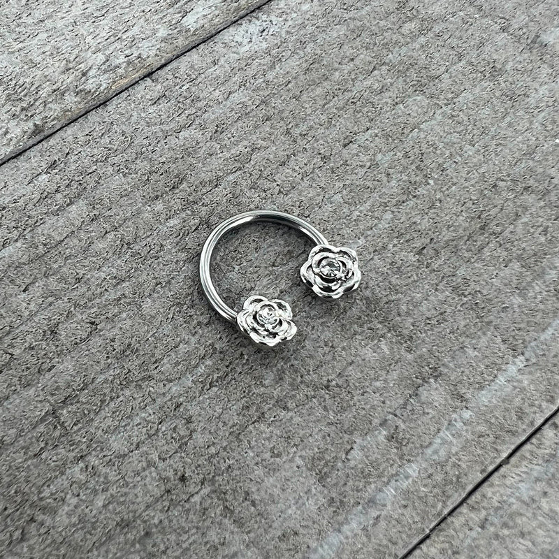 16G 3/8 Textured Blooming Flowers Horseshoe Circular Barbell